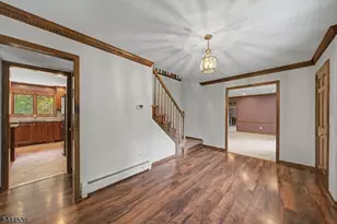 4 Unneberg Ave, Roxbury Township, NJ 07876 - Photo 4