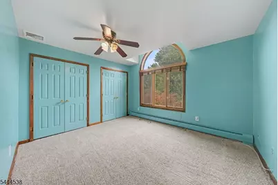 4 Unneberg Ave, Roxbury Township, NJ 07876 - Photo 24