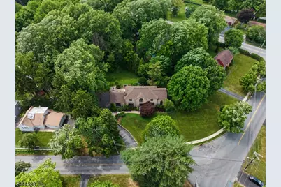 4 Unneberg Ave, Roxbury Township, NJ 07876 - Photo 34