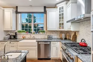 105 Van Cleef Dr, Readington Twp., NJ 08889 - Photo 8
