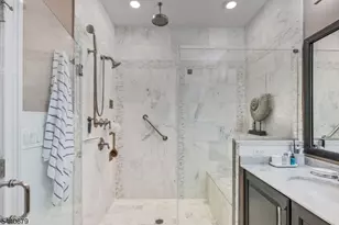 105 Van Cleef Dr, Readington Twp., NJ 08889 - Photo 16