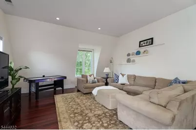 8 Flanders Valley Ct, Montgomery Township, NJ 08558 - Photo 20