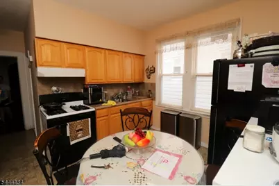 270 N 12th St, Newark, NJ 07107 - Photo 16