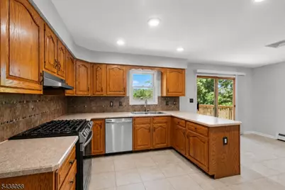 10 Tice Rd, West Milford, NJ 07421 - Photo 10