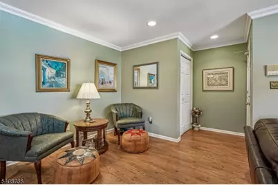 27 Espy Rd #7, Caldwell, NJ 07006 - Photo 4