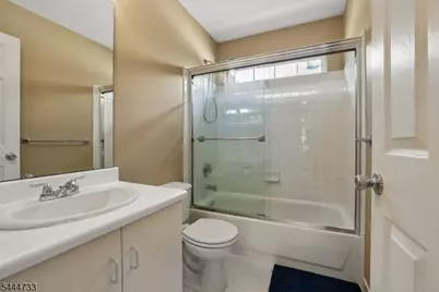 10 Redmond Ct, Bridgewater, NJ 08807 - Photo 22