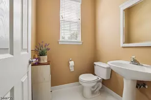 10 Redmond Ct, Bridgewater, NJ 08807 - Photo 6