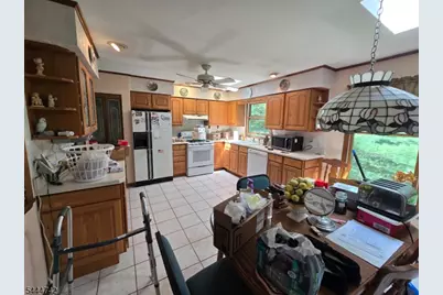 9 Marshall Trl, Hopatcong, NJ 07843 - Photo 10