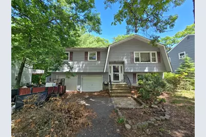 9 Marshall Trl, Hopatcong, NJ 07843 - Photo 6