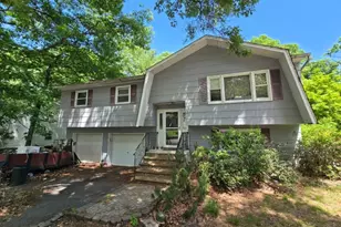 9 Marshall Trail, Hopatcong, NJ 07843 - Photo 2