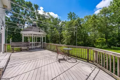 9 Francis Ln, Chester, NJ 07930 - Photo 8
