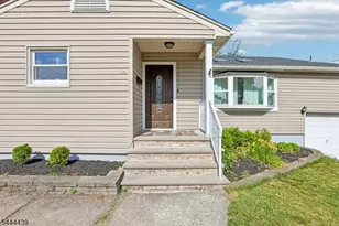 84 Howard Pl, Nutley, NJ 07110 - Photo 4