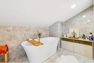 84 Howard Pl, Nutley, NJ 07110 - Photo 22