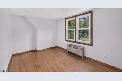 75 Welshs Ln, Franklin Township, NJ 08873 - Photo 22