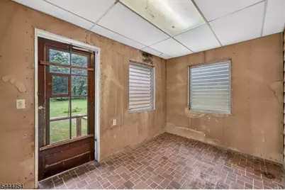 75 Welshs Ln, Franklin Township, NJ 08873 - Photo 16