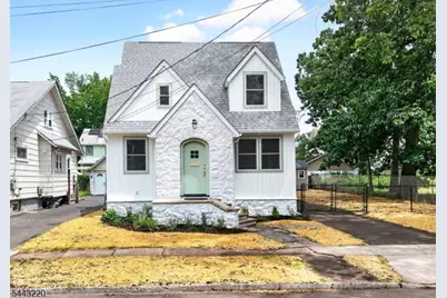 609 Harrison Ave, Roselle, NJ 07203 - Photo 1