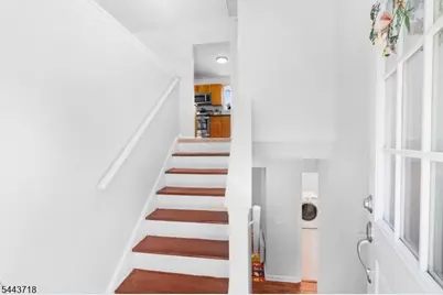 17 Muscotah Rd, Vernon, NJ 07422 - Photo 2