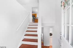 17 Muscotah Rd, Vernon, NJ 07422 - Photo 2