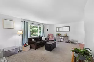 17 Muscotah Rd, Vernon, NJ 07422 - Photo 10