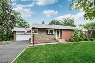 15 Kingwood Dr, Little Falls Township, NJ 07424 - Photo 2