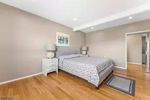 15 Putnam Pl, Clifton, NJ 07011 - Photo 16