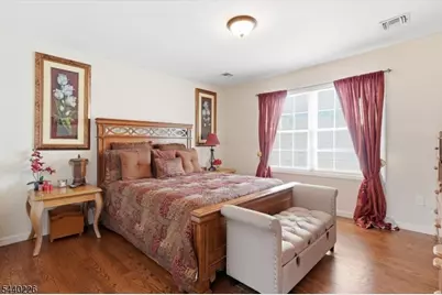 911 Worth Ave, Linden, NJ 07036 - Photo 28