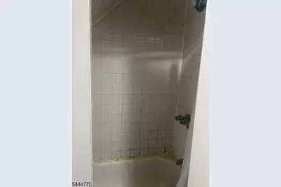 8 3rd St, Passaic, NJ 07055 - Photo 34