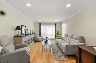 1108 Timberbrooke Dr Ondo, Bedminster Township, NJ 07921 - Photo 8