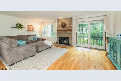 122 Macleish Ct, Mahwah, NJ 07430 - Photo 1
