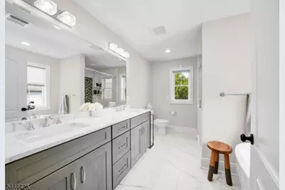 8A Mason Ave, Lincoln Park, NJ 07035 - Photo 26