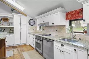307 Co Rd 579, Bethlehem Township, NJ 08802 - Photo 8