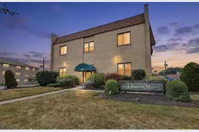 300 W Munsell Ave Cc5, Linden, NJ 07036 - Photo 1