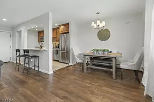 300 W Munsell Ave Cc5, Linden, NJ 07036 - Photo 8