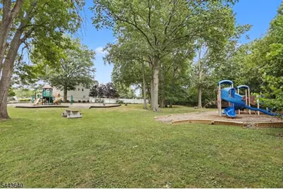 300 W Munsell Ave Cc5, Linden, NJ 07036 - Photo 22