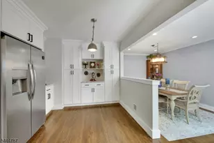 7 Hawthorne Ave, Glen Ridge, NJ 07028 - Photo 14