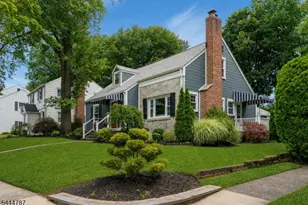 7 Hawthorne Ave, Glen Ridge, NJ 07028 - Photo 2