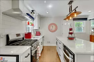 7 Hawthorne Ave, Glen Ridge, NJ 07028 - Photo 12