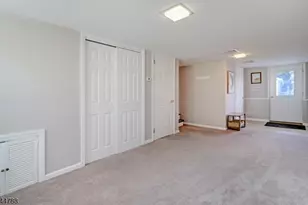 35 McKinley Ave, East Hanover Township, NJ 07936 - Photo 18