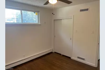 132 Nelson Ave, Jersey City, NJ 07307 - Photo 10