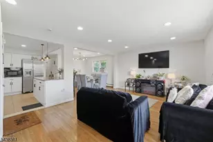 1134 Rivington St, Roselle, NJ 07203 - Photo 2
