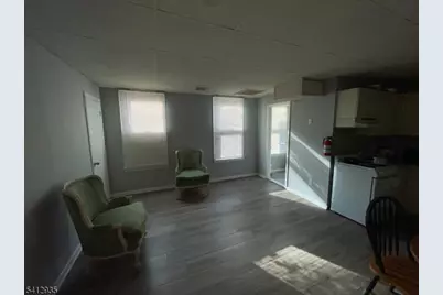 44 N Sussex St #D, Dover, NJ 07801 - Photo 2