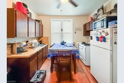 245 Lakeview Ave #7, Clifton, NJ 07011 - Photo 6