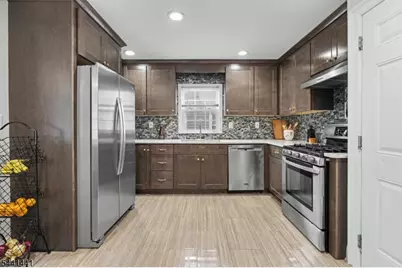 392 Ingall St, Union Township, NJ 07083 - Photo 12