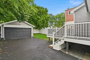 444 Joralemon St, Belleville, NJ 07109 - Photo 18