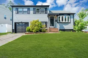 392 Lower Alden Dr, Rahway, NJ 07065 - Photo 4