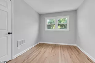 392 Lower Alden Dr, Rahway, NJ 07065 - Photo 22