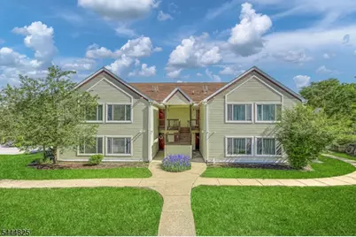 158 Falcon Ridge Way #158, Hamburg, NJ 07419 - Photo 1