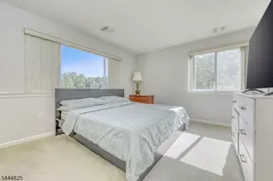158 Falcon Ridge Way, Hamburg, NJ 07419 - Photo 6