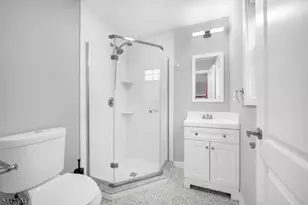 767 Hemlock Rd, Union Township, NJ 07083 - Photo 22