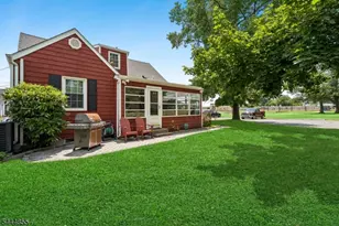 319 Edgeworth St, Middlesex, NJ 08846 - Photo 20